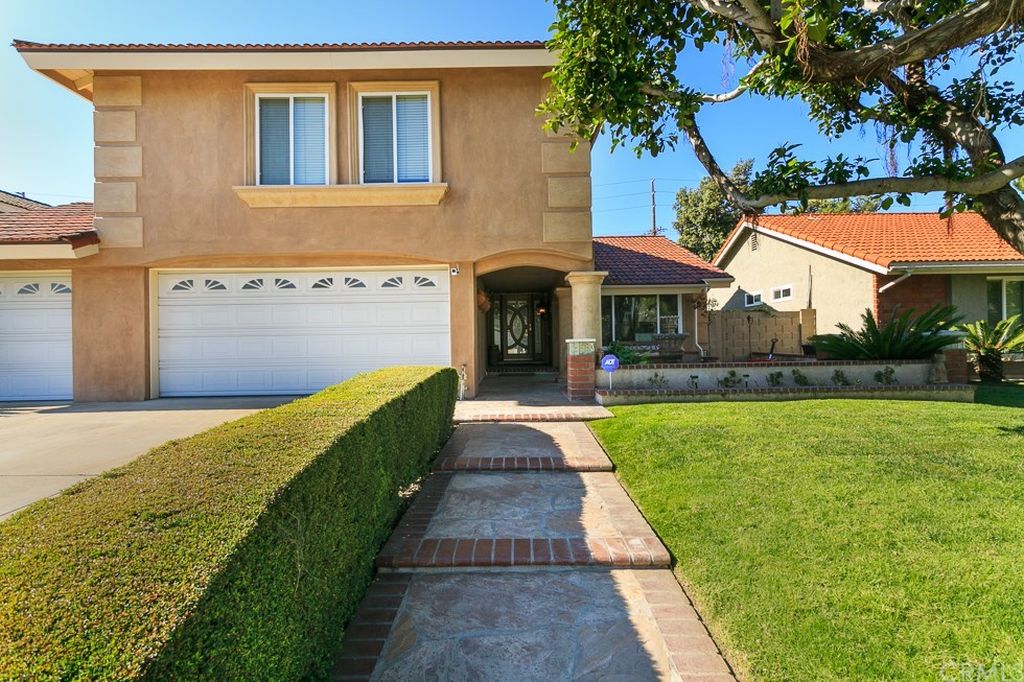 D'amore Front of facility