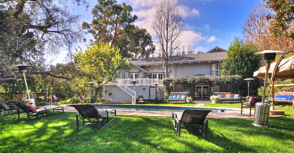 Tres Vistas facility full