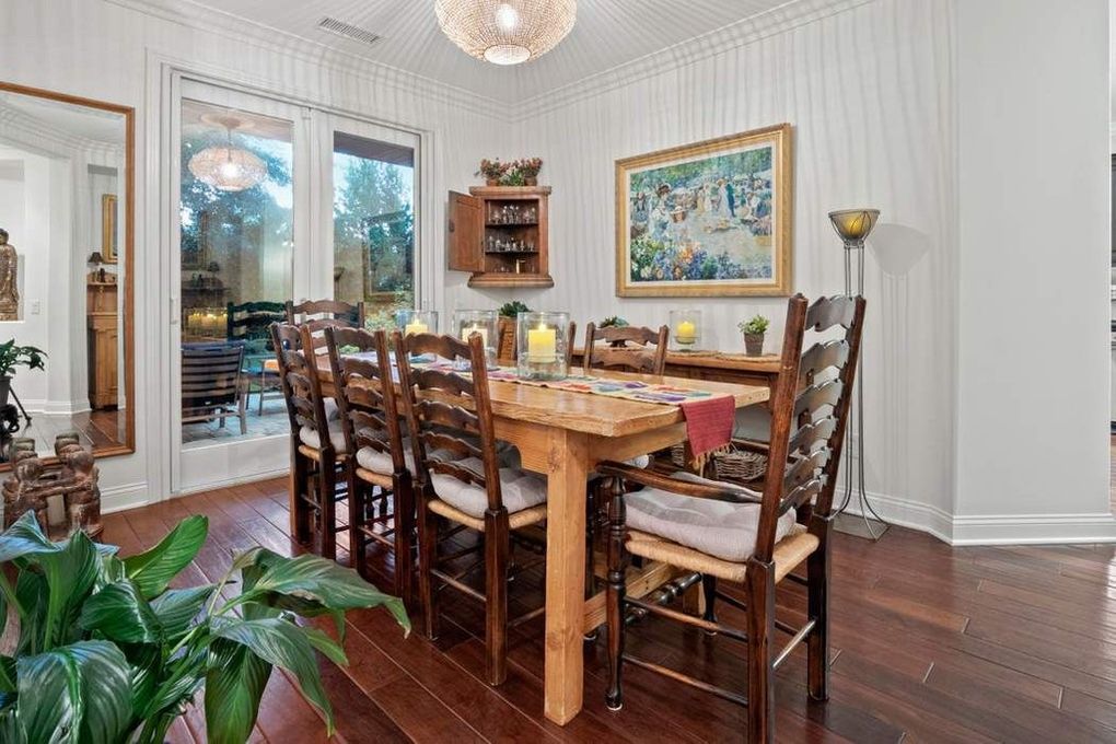 Ohana recovery dining room