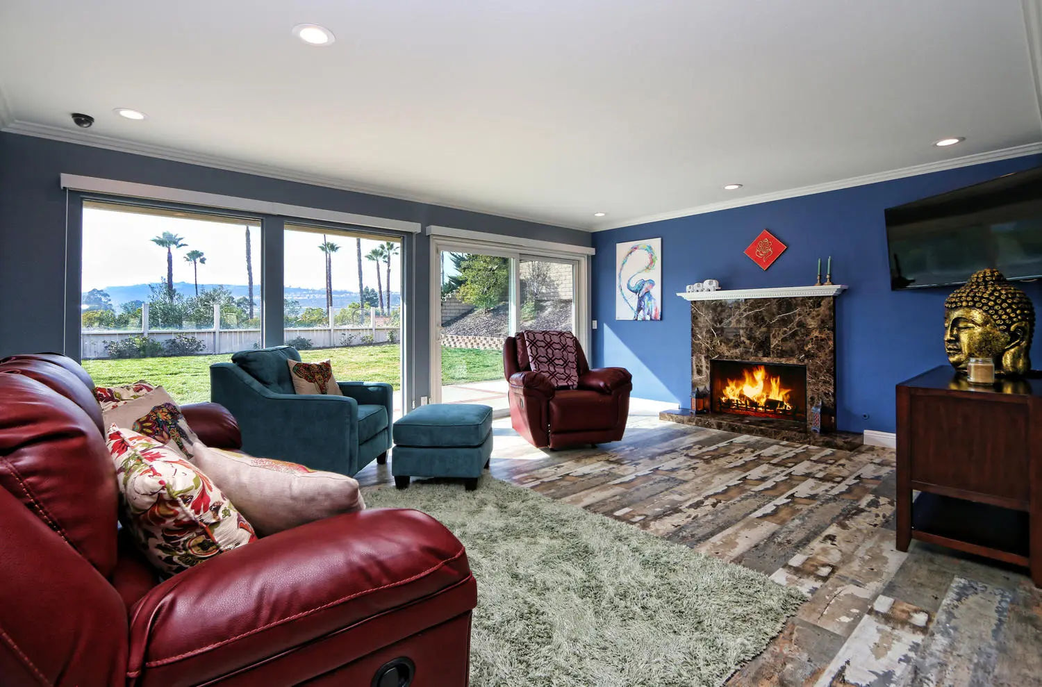 socal sunrise laguna living room 1