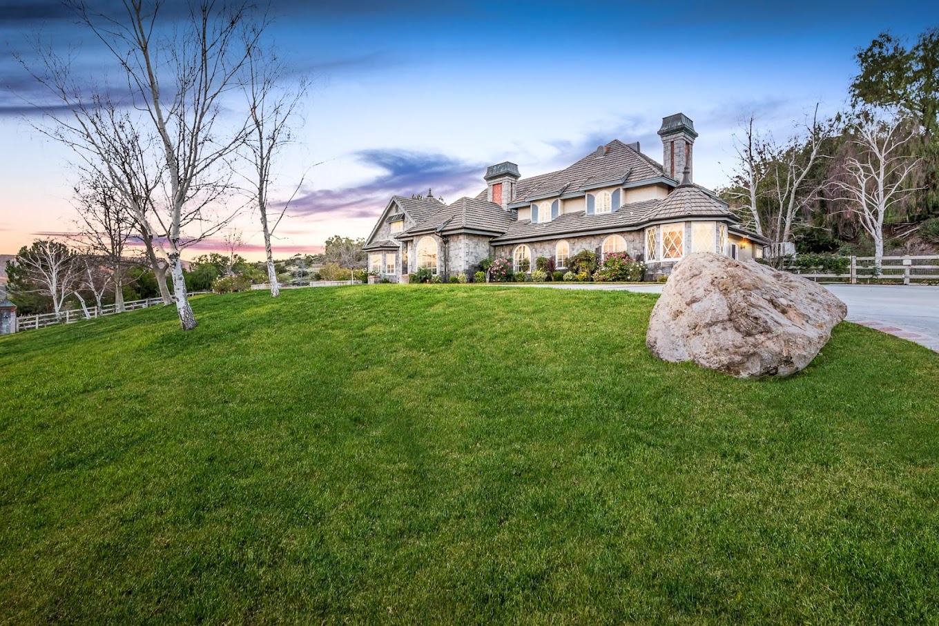 valley recovery agua dulce facility front